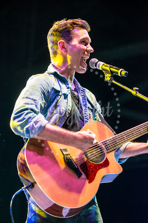 ANDY GRAMMER 6-27-15_PLC_0572