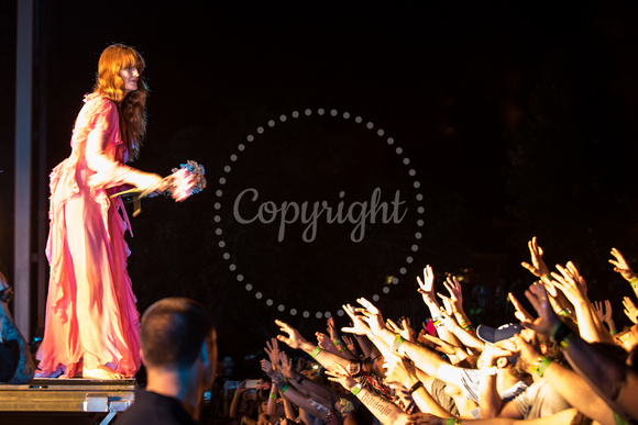 FLORENCE AND THE MACHINE 5-24-16_ACC_0231