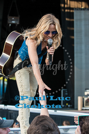 Sheryl Crow 6-15-14 PLC_0435