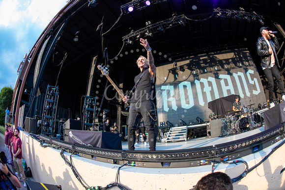 WE CAME AS ROMANS 9-16-22_810_0009